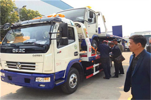 乍浦路汽车道路救援拖车价格